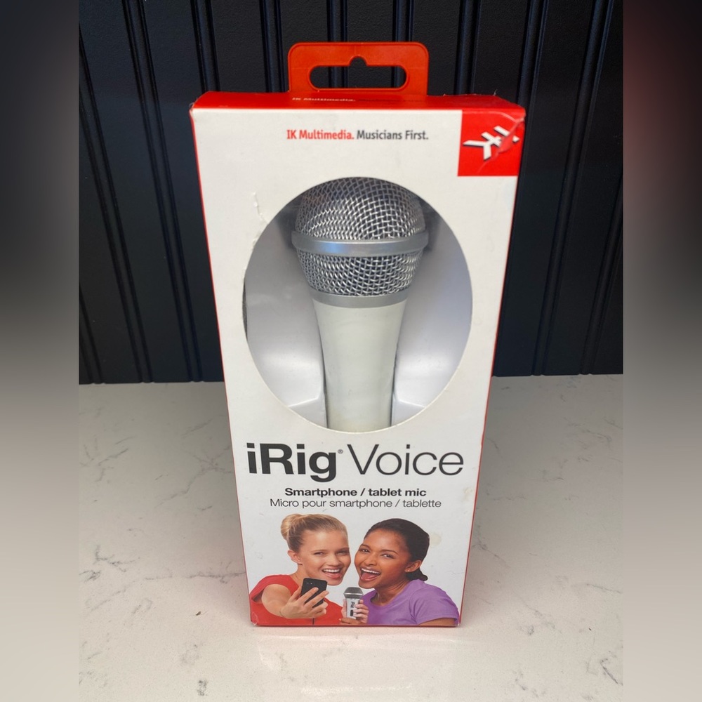 IK Multimedia iRig Voice Microphone Kareokefor Smartphone/Tablets (White)